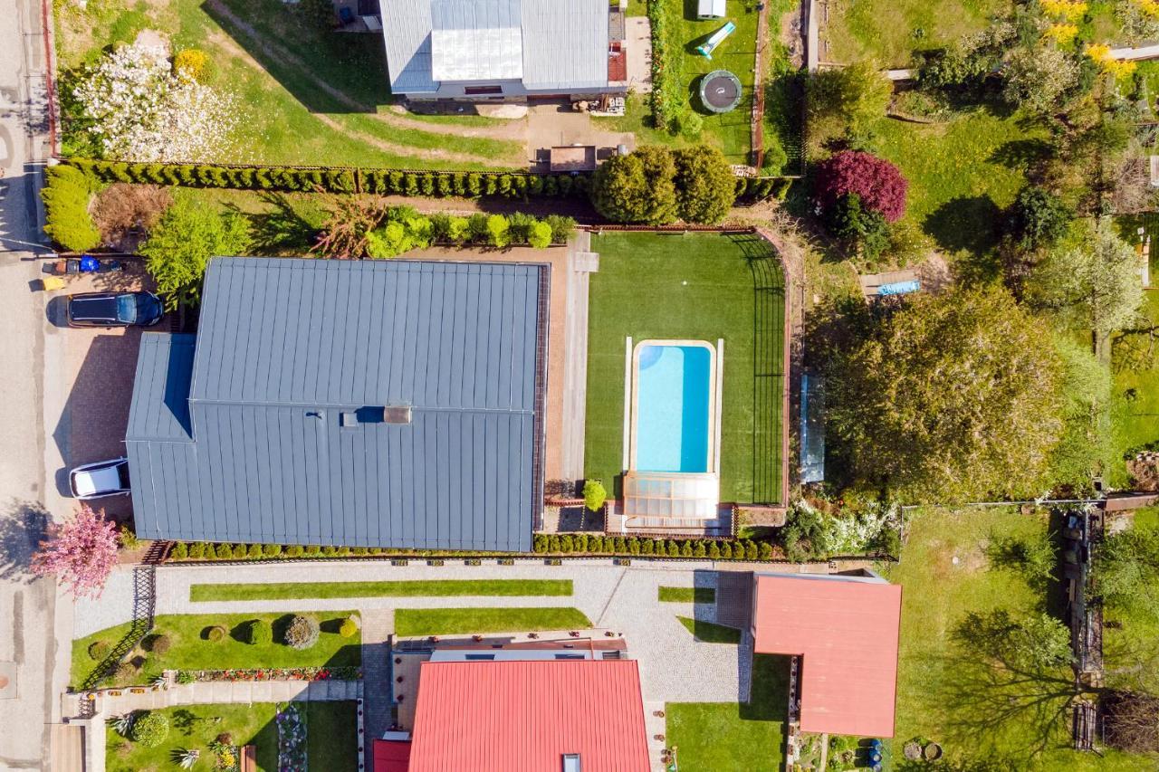 Slunecni Stran Villa *