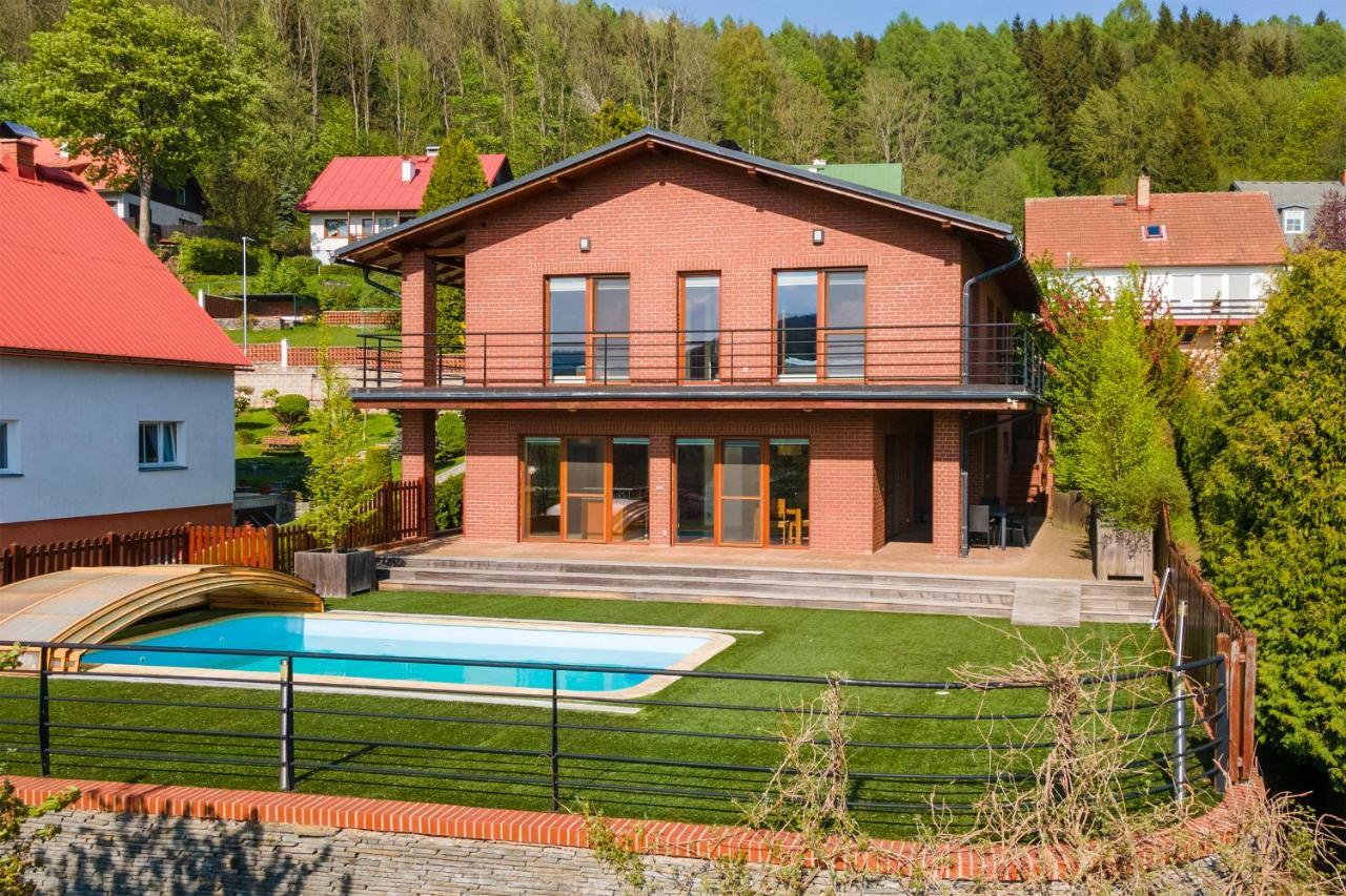 Villa Slunecni Stran *
